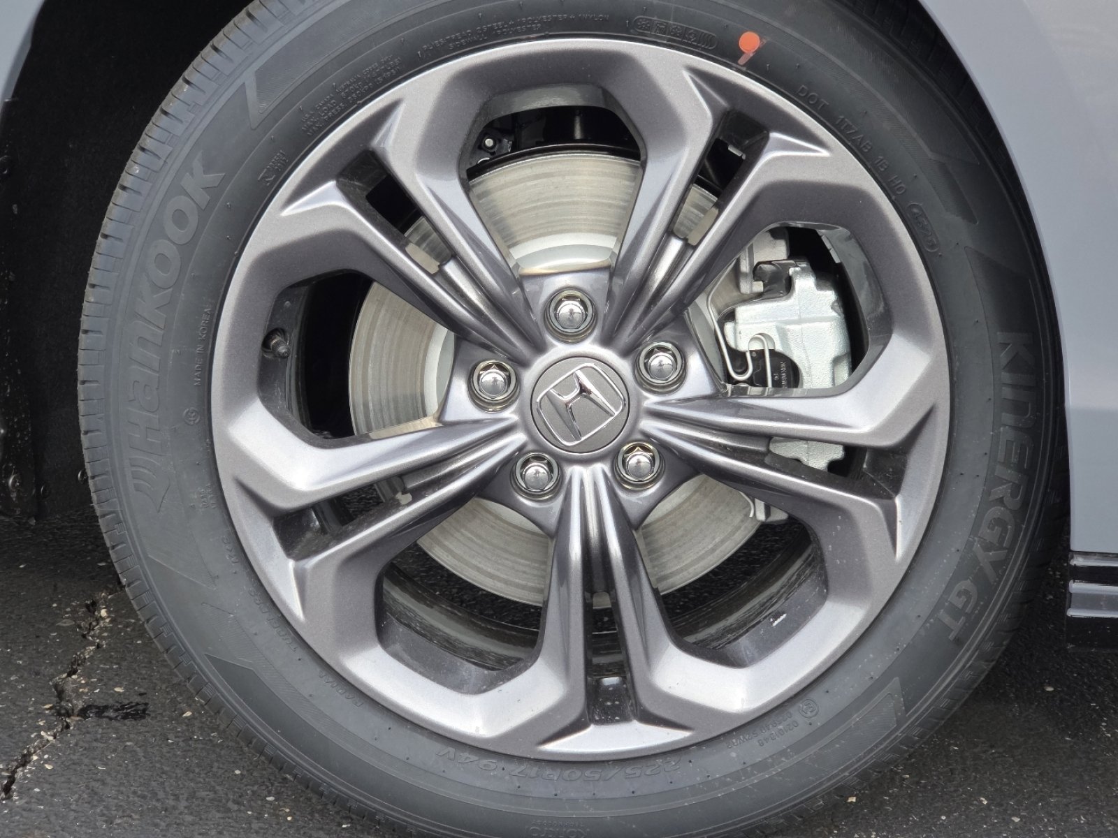 New 2026 Honda Accord EX-L image 12