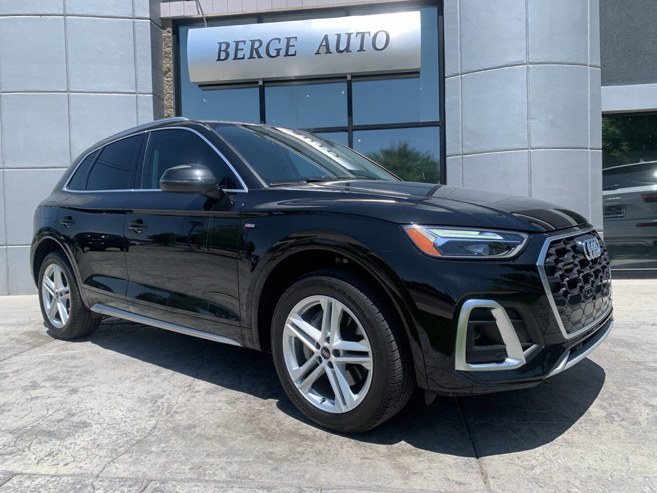 Used 2022 Audi Q5 e Premium image 1