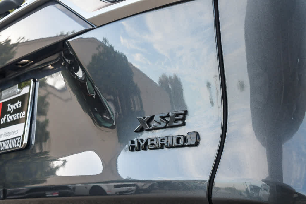 Certified 2023 Toyota RAV4 XSE AWD/4WD image 10