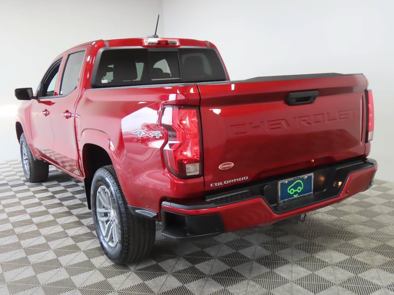 Used 2026 Chevrolet Colorado LT AWD/4WD image 3
