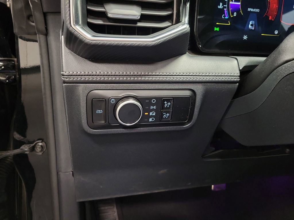 Used 2024 Ford Mustang Premium image 21