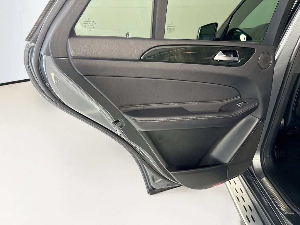 Used 2018 Mercedes-Benz GLE 350 4MATIC image 26