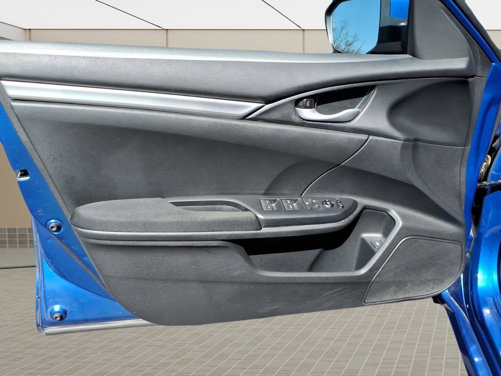 Used 2019 Honda Civic LX image 17