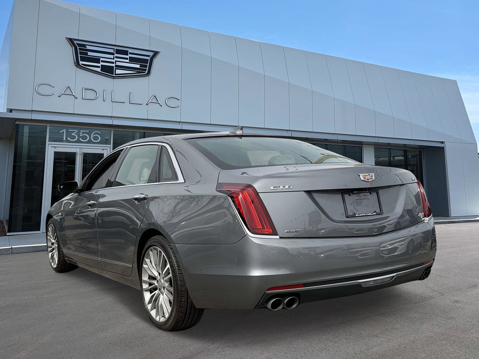 Used 2018 Cadillac CT6 Premium Luxury w/ Super Cruise Package AWD/4WD image 4