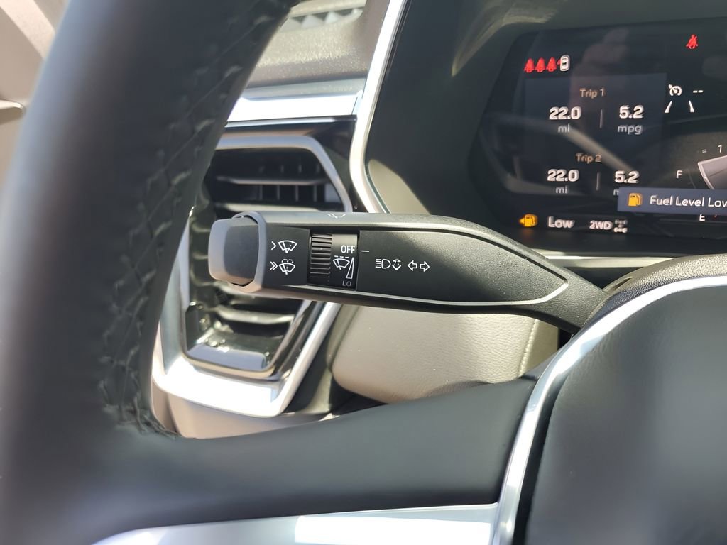 Certified 2025 GMC Canyon Elevation image 34