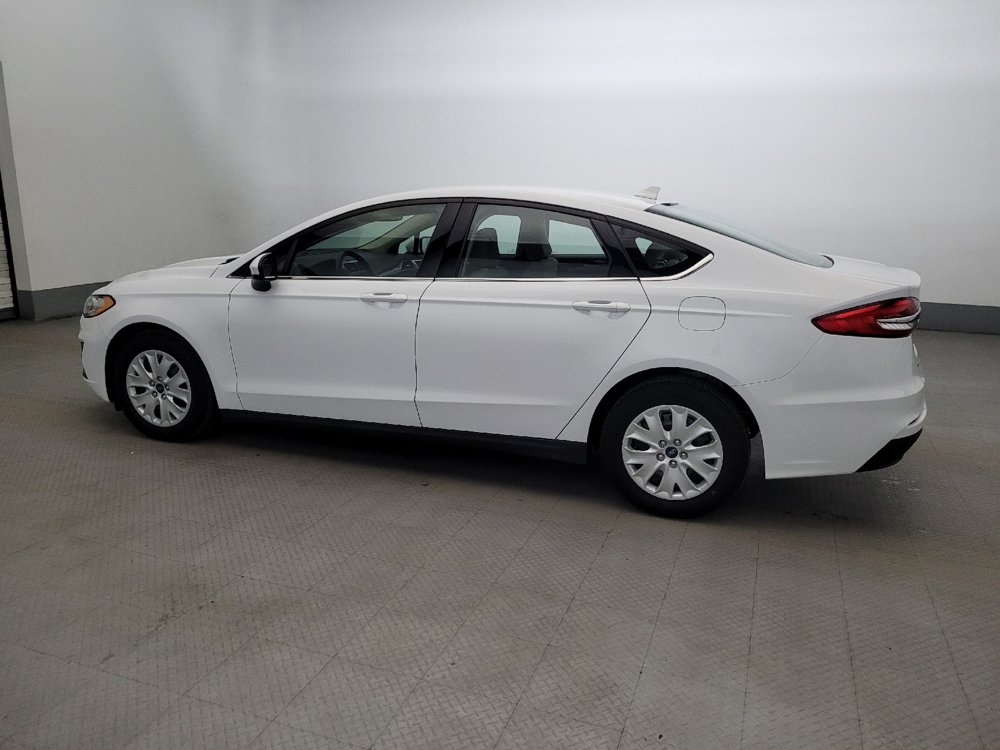 Used 2020 Ford Fusion S FWD image 3