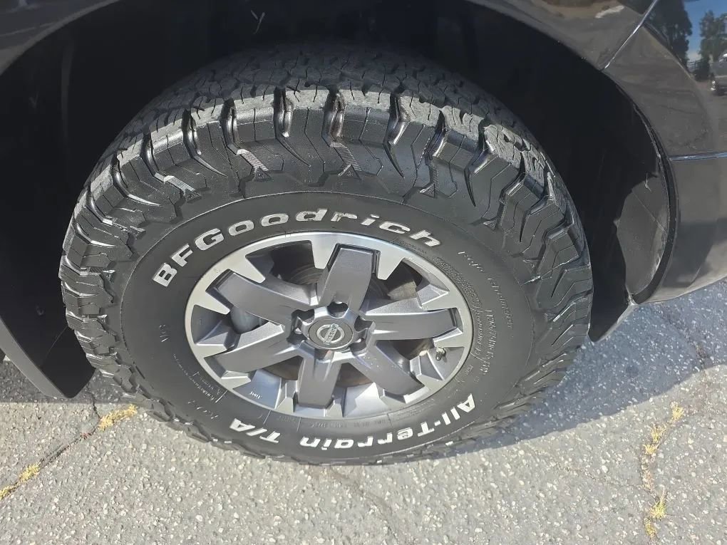 Used 2014 Nissan Frontier PRO-4X w/ Pro-4x Luxury Package AWD/4WD image 41