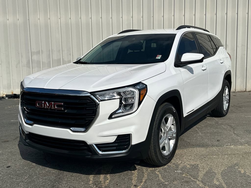 Used 2022 GMC Terrain SLE w/ Driver Convenience Package video 2