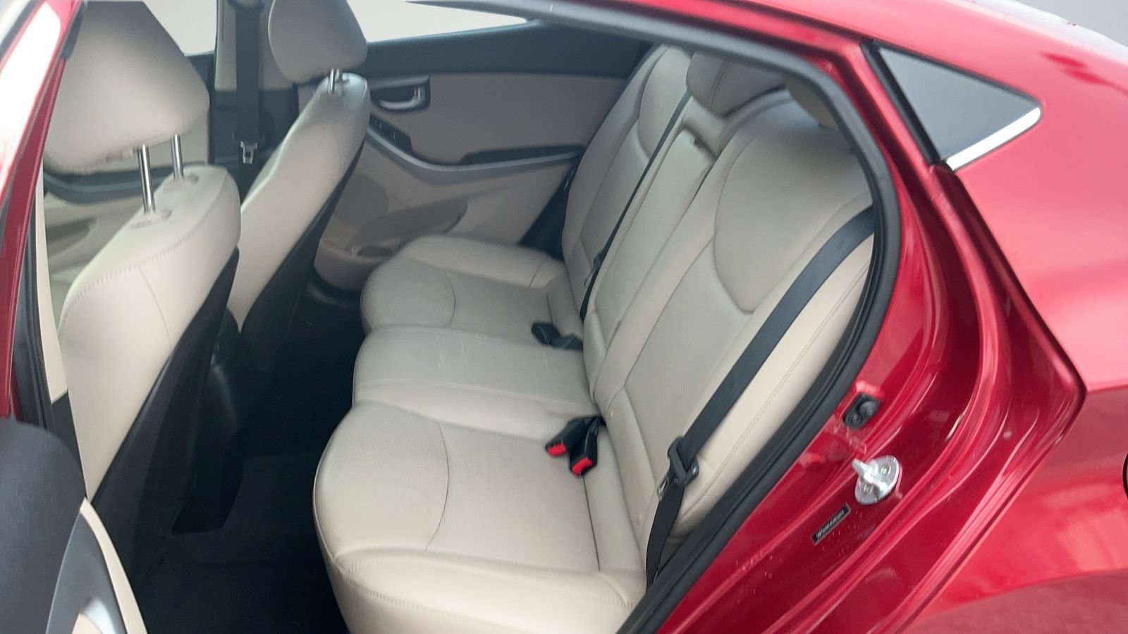 Used 2016 Hyundai Elantra Limited FWD image 34