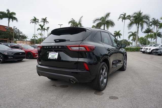 Certified 2023 Ford Escape ST-Line w/ Tech Pack #1 FWD image 7