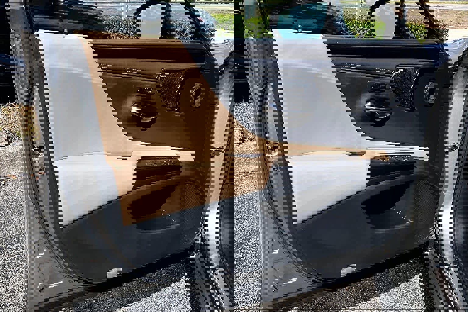 Used 2021 Lexus ES 350 Ultra Luxury w/ Accessory Package 2 image 26