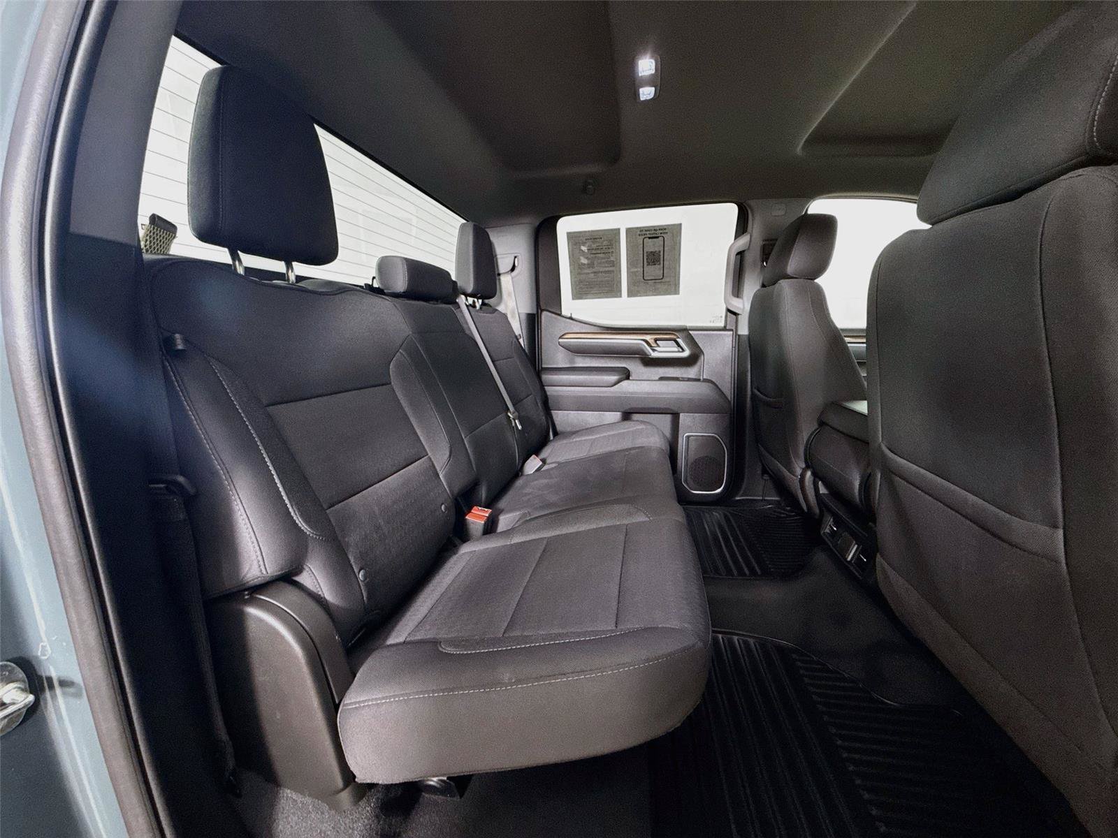 Used 2025 Chevrolet Silverado 1500 LT AWD/4WD image 27