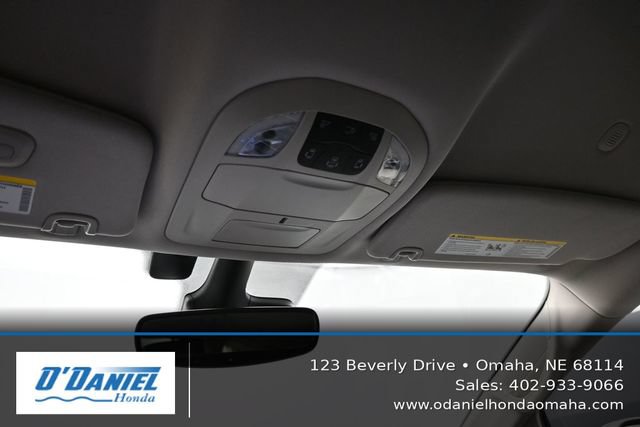 Used 2022 Chrysler Pacifica Touring-L FWD image 30