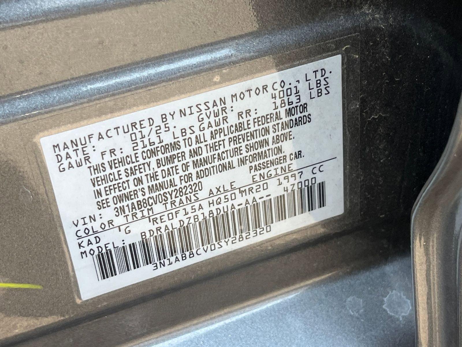 Used 2025 Nissan Sentra SV FWD image 28
