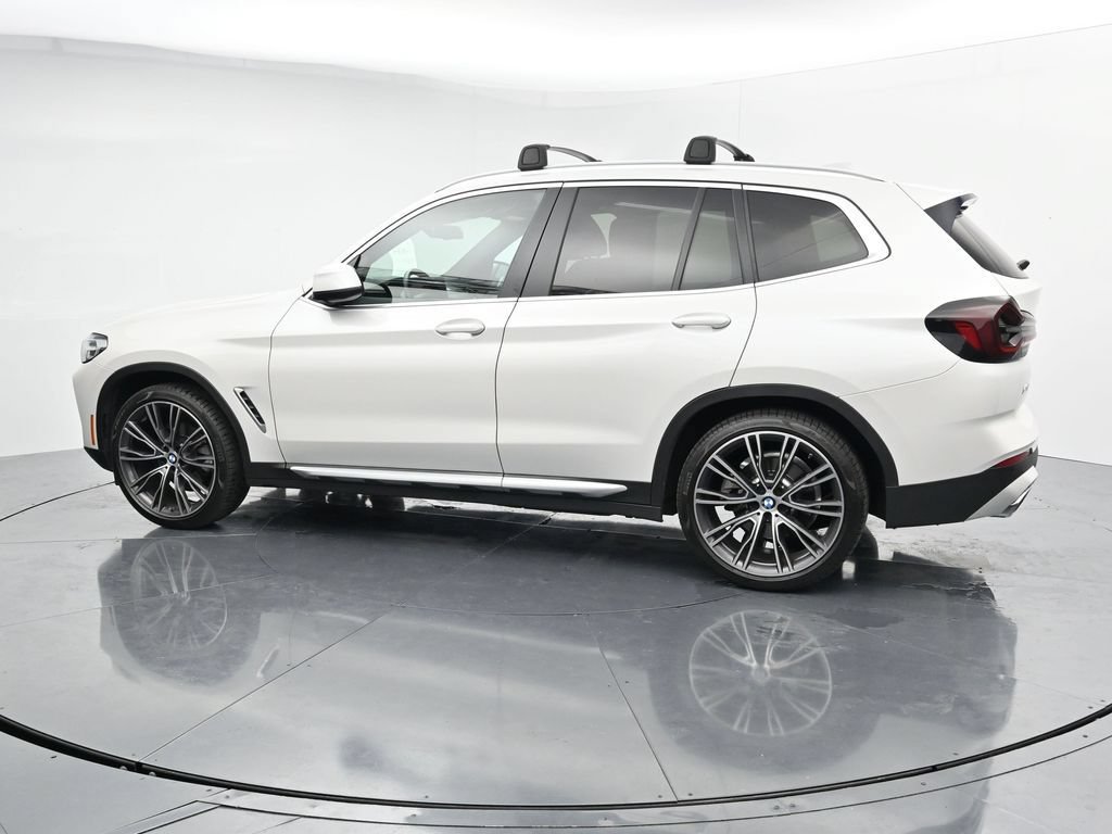 Used 2022 BMW X3 xDrive30i w/ Premium Package AWD/4WD image 5