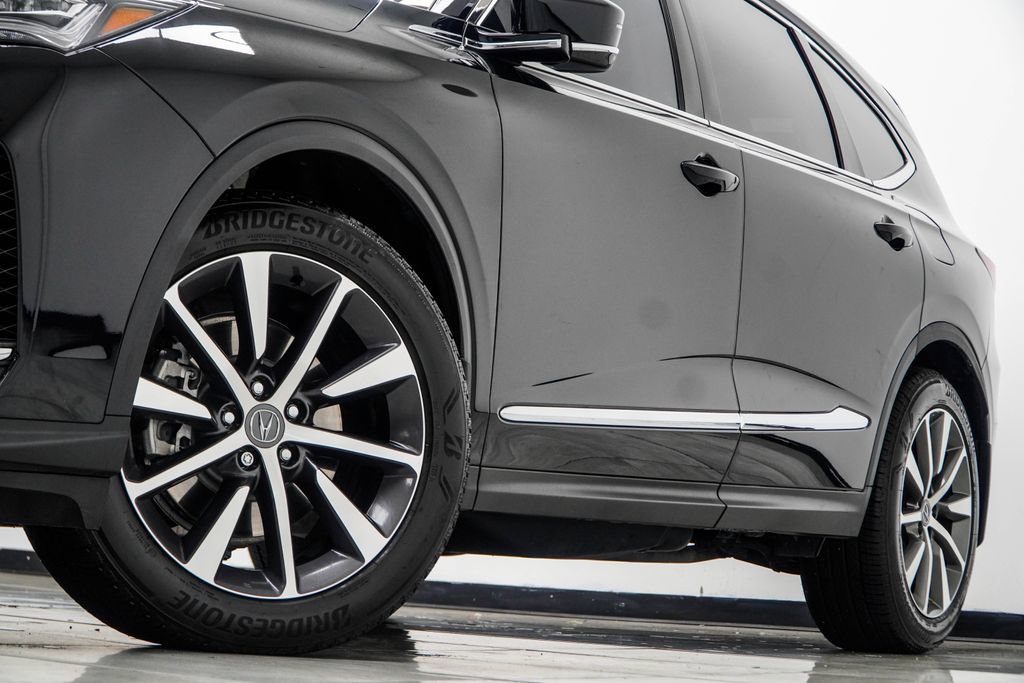 Used 2026 Acura MDX w/ Technology Package FWD image 3