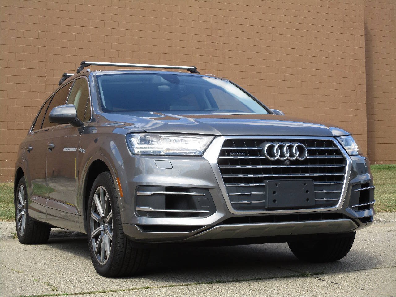 Used 2017 Audi Q7 3.0T Prestige AWD/4WD image 60