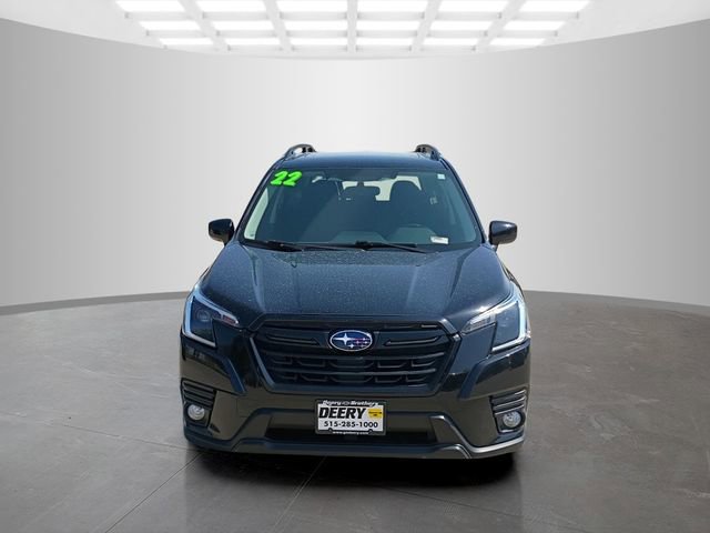 Used 2022 Subaru Forester Premium image 3
