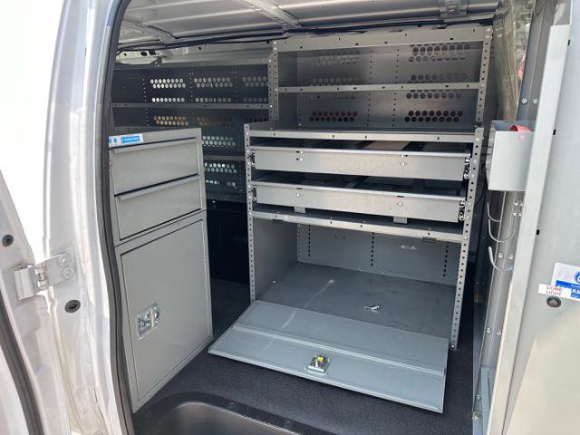 Used 2010 Ford E-250 and Econoline 250 E-250 ( NATURAL GAS) ONLY image 25