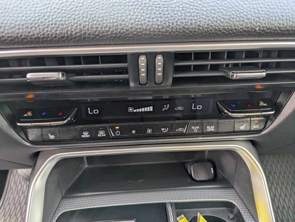 Used 2025 MAZDA CX-90 3.3 Turbo w/ Premium Sport Pkg image 24