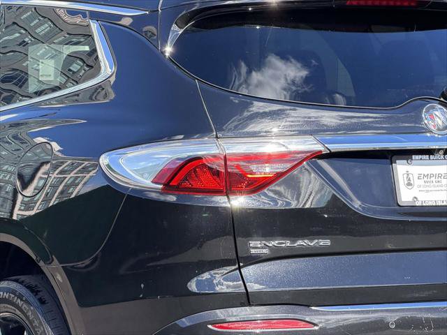 Used 2024 Buick Enclave Essence w/ Experience Buick Package AWD/4WD image 13