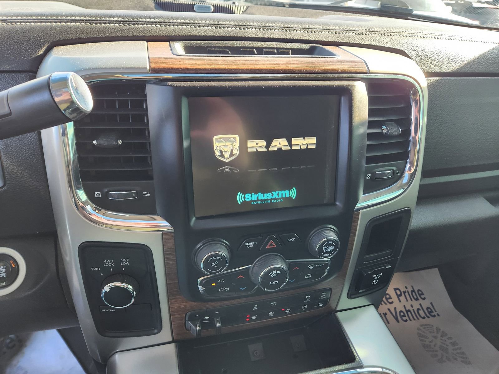 Used 2016 RAM 2500 Laramie w/ Convenience Group image 22