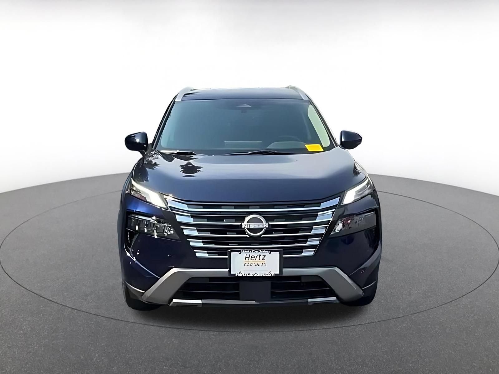 Used 2026 Nissan Rogue SL AWD/4WD image 4