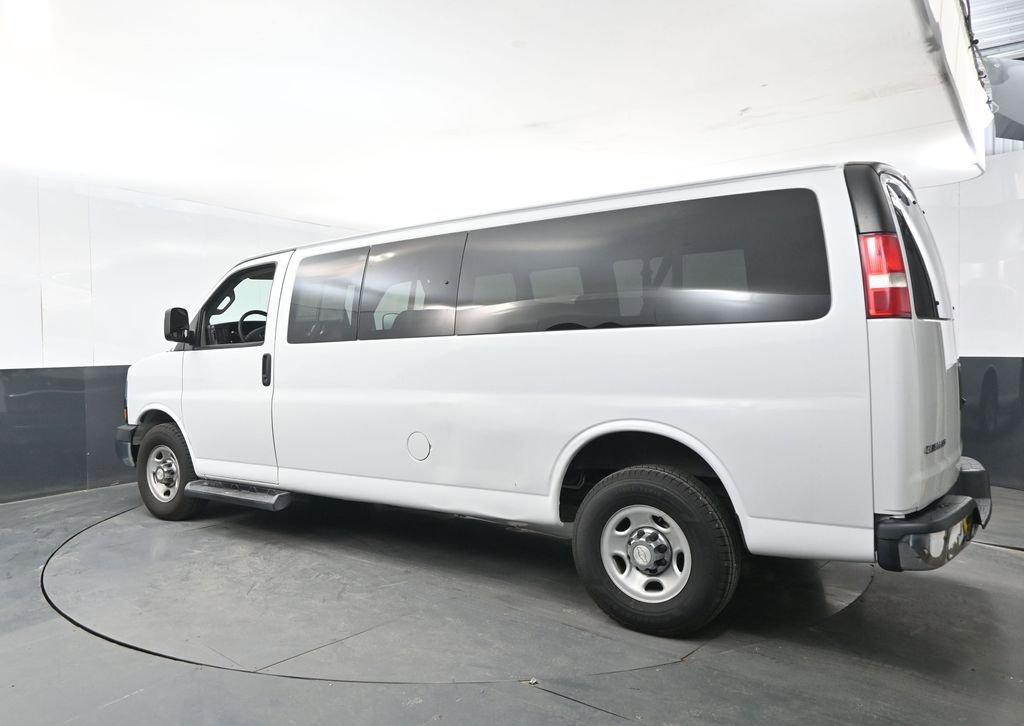 Used 2019 Chevrolet Express 3500 LT w/ LT Preferred Equipment Group image 3