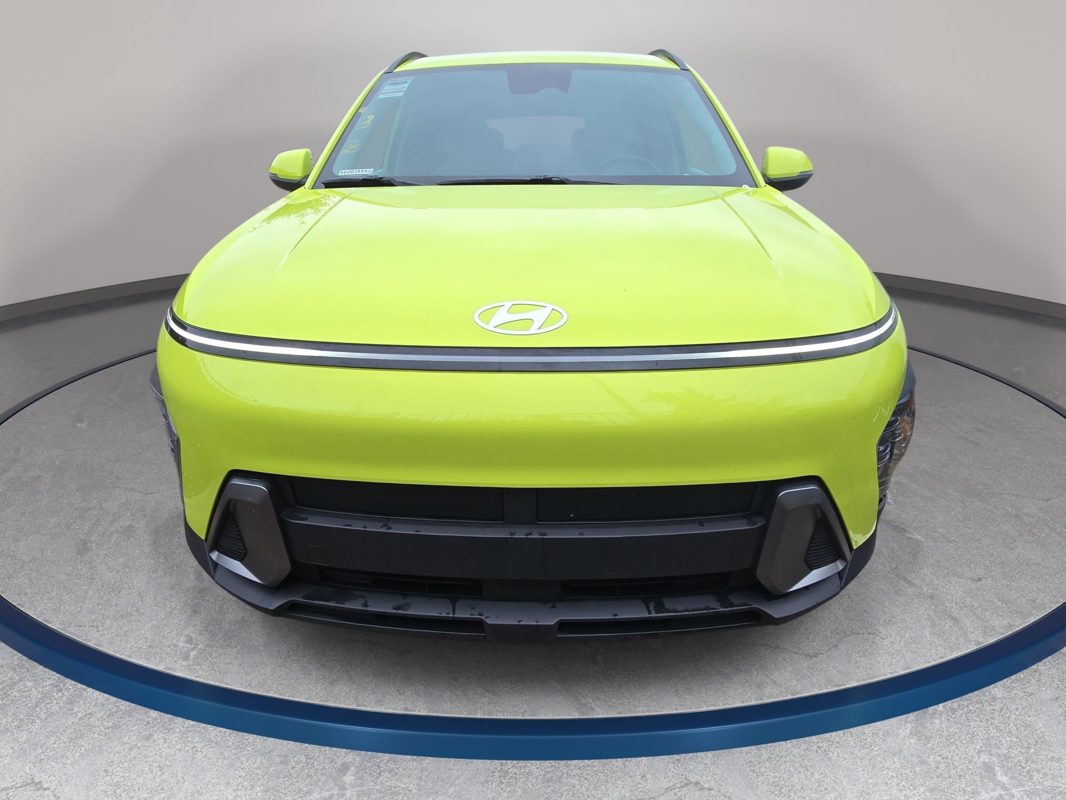 Used 2025 Hyundai Kona SEL FWD image 2
