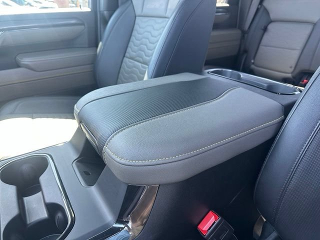 Certified 2024 Chevrolet Silverado 2500 ZR2 w/ Technology Package AWD/4WD image 26