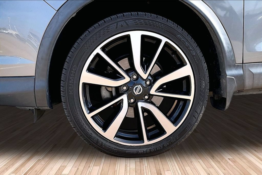 Used 2017 Nissan Rogue Sport SL AWD/4WD image 8