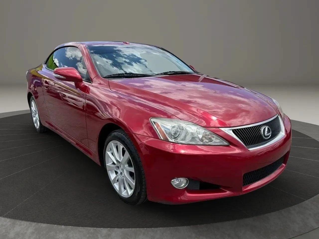 Used 2010 Lexus IS 250C RWD image 4
