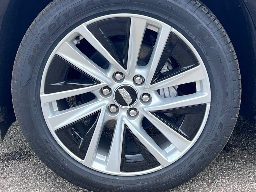 New 2026 Cadillac Vistiq Luxury AWD/4WD image 9