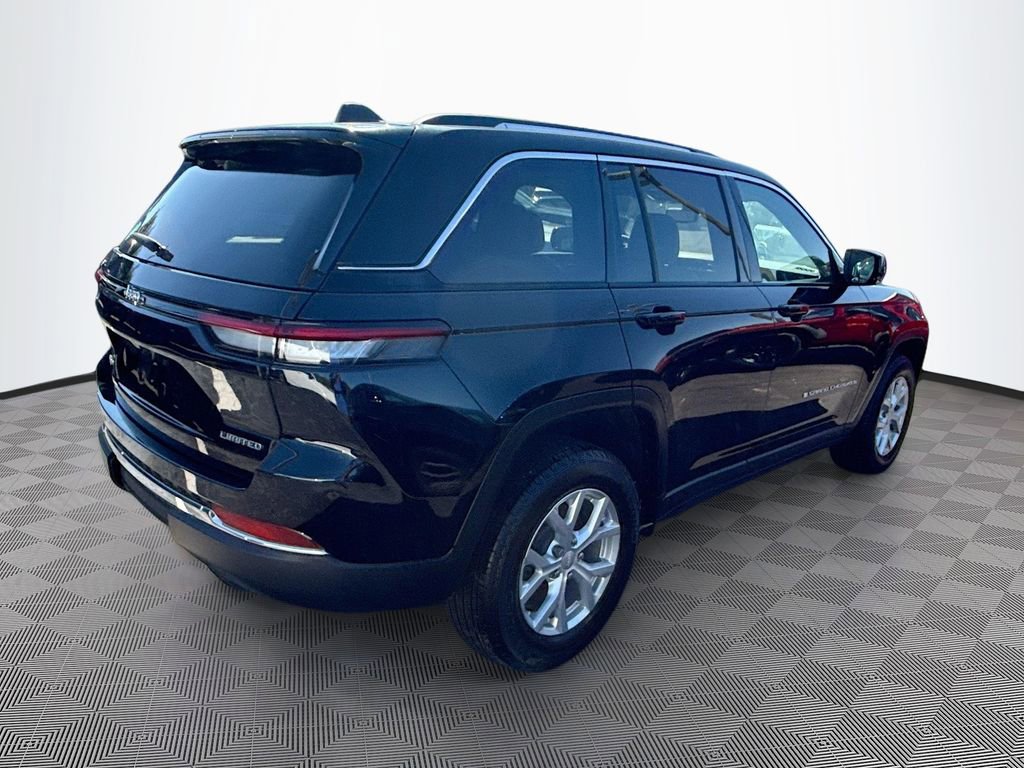 New 2024 Jeep Grand Cherokee Limited AWD/4WD image 5