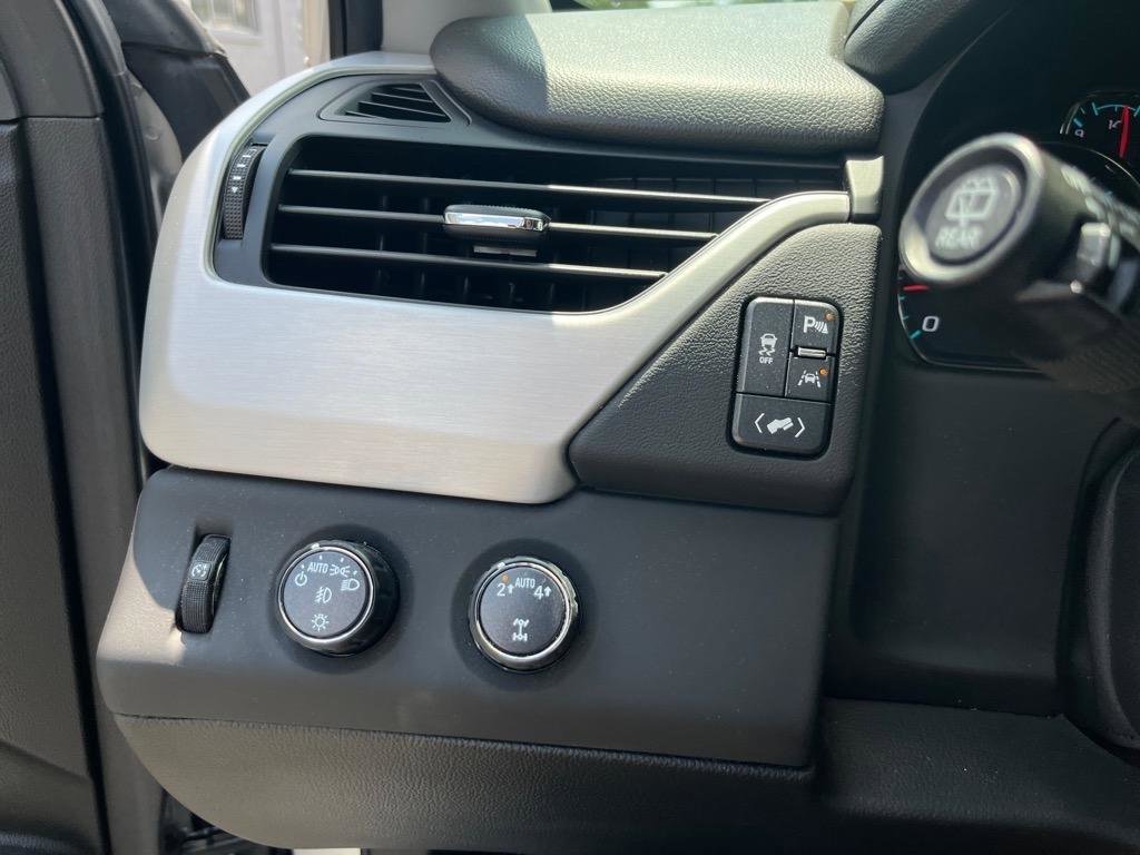 Used 2020 GMC Yukon SLT w/ Open Road Package image 13