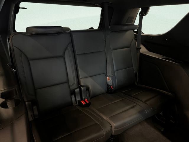 Used 2021 Chevrolet Tahoe High Country w/ Premium Package AWD/4WD image 13