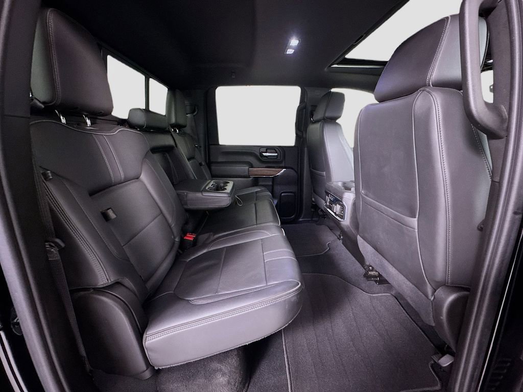 Used 2023 Chevrolet Silverado 3500 High Country image 28