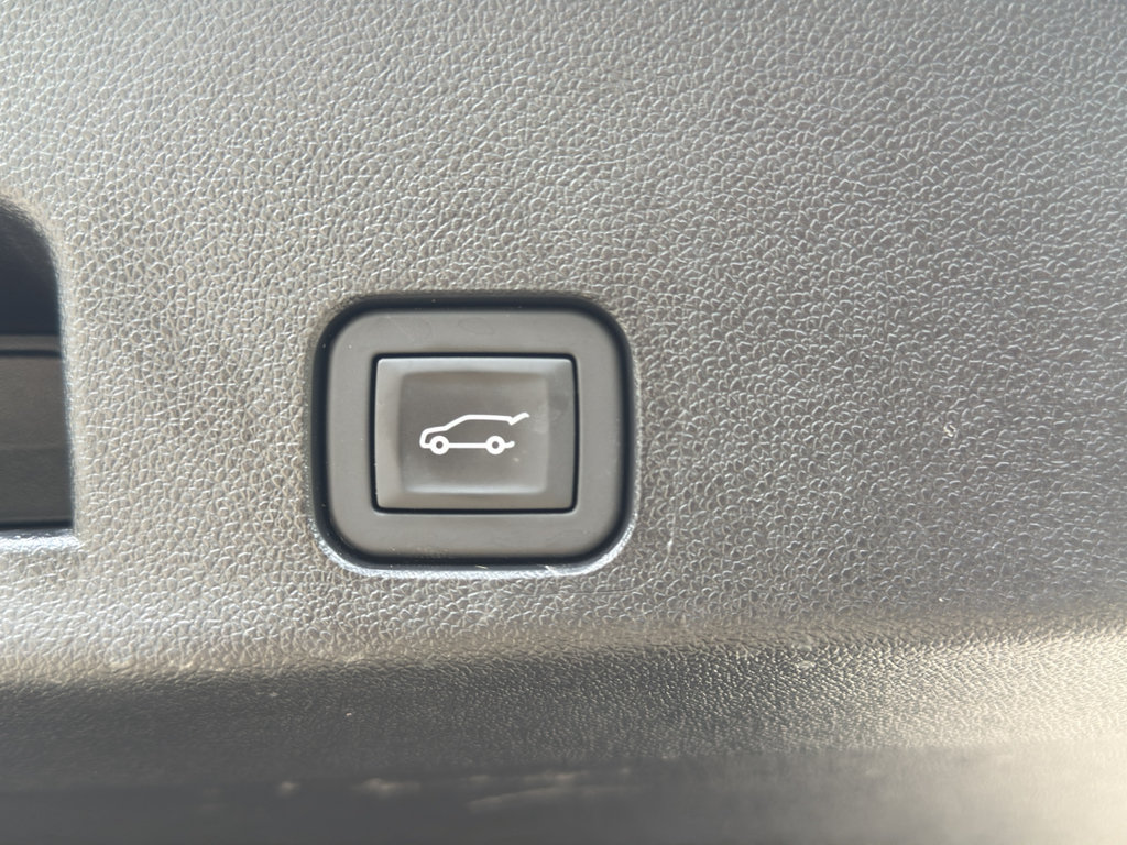 Used 2026 Buick Enclave Preferred FWD image 25