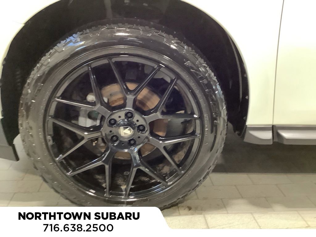 Used 2019 Nissan Pathfinder SV image 23