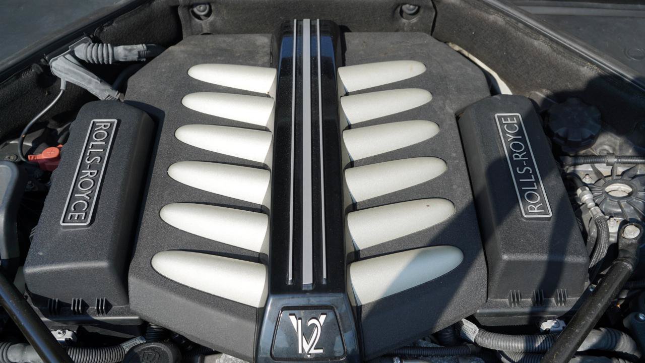 Used 2011 Rolls-Royce Ghost RWD image 98