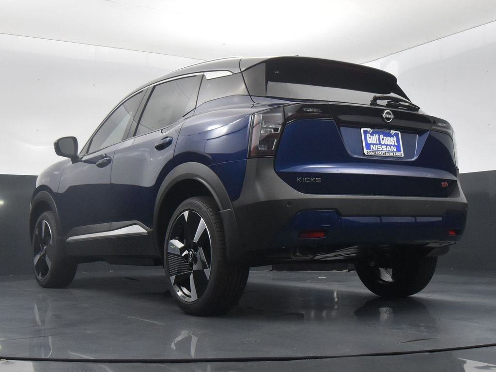 Certified 2025 Nissan Kicks SR image 26