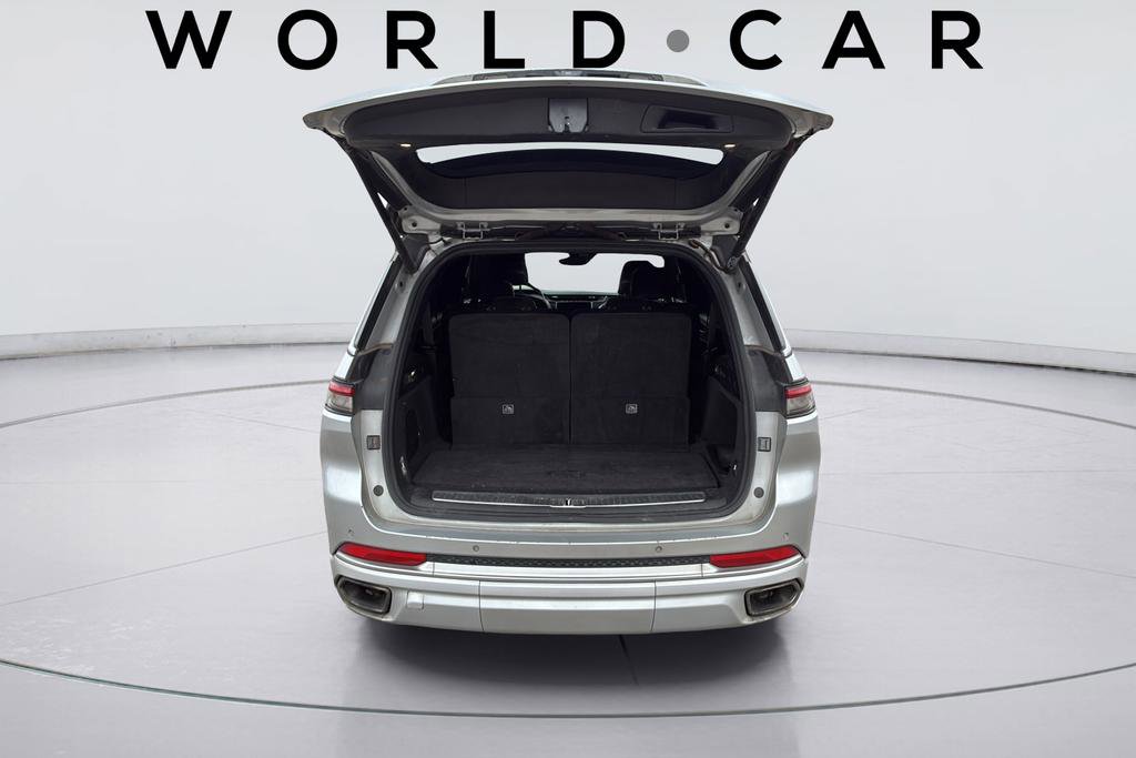 Used 2021 Jeep Grand Cherokee L Summit w/ Luxury Tech Group V image 38