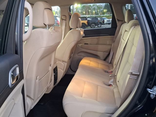 Used 2022 Jeep Grand Cherokee Laredo E w/ Security & Convenience Group image 8