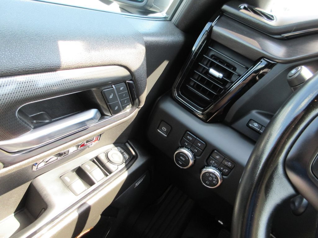 Used 2024 GMC Sierra 1500 AT4 w/ Technology Package AWD/4WD image 33