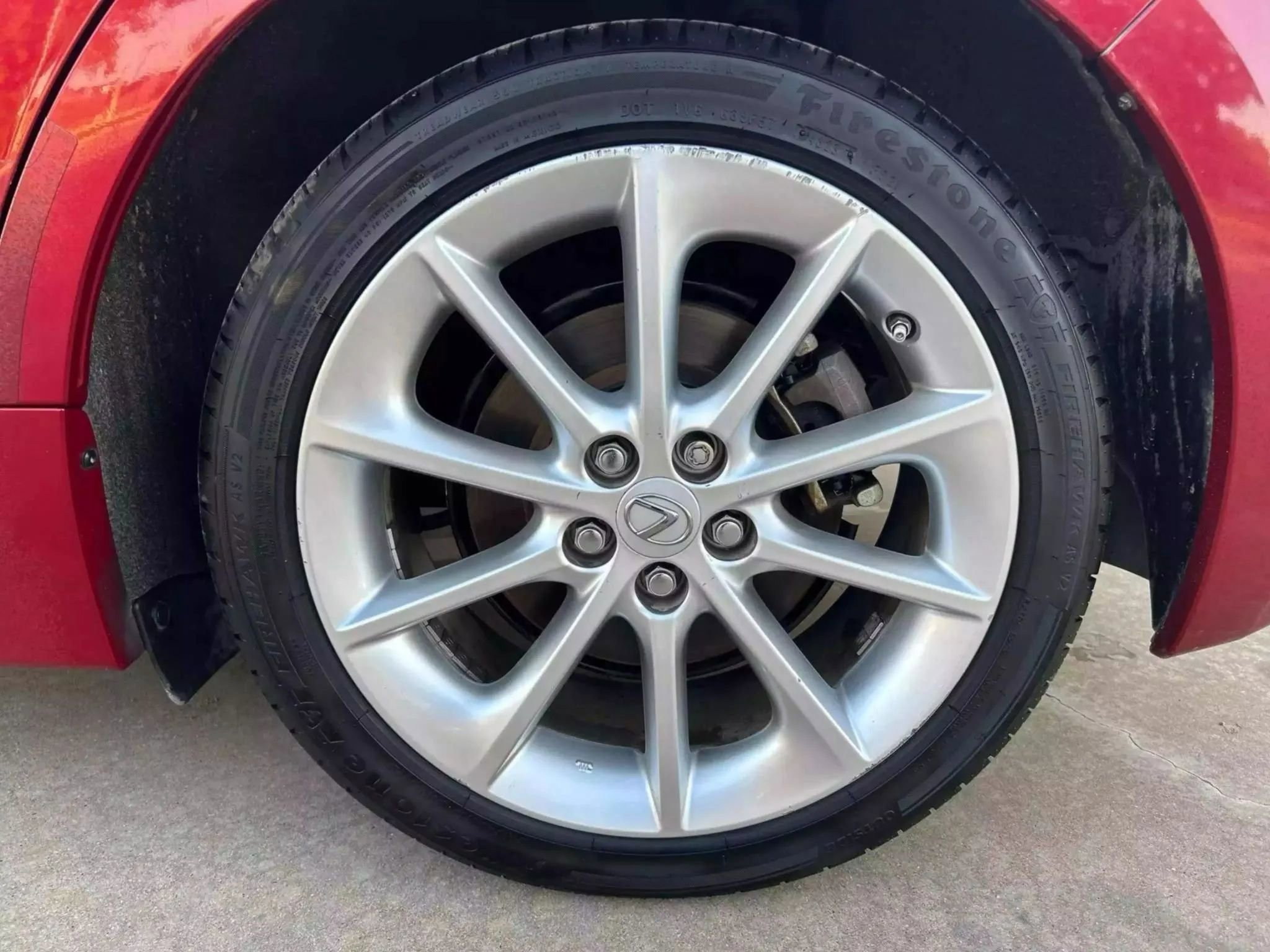 Used 2011 Lexus CT 200h Premium image 9