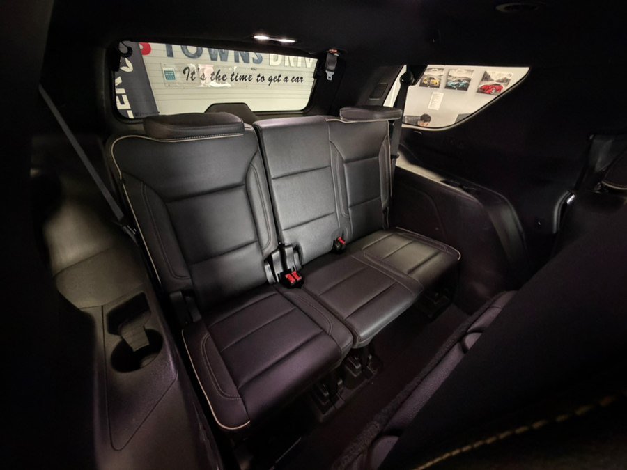 Used 2024 Chevrolet Tahoe Premier AWD/4WD image 57