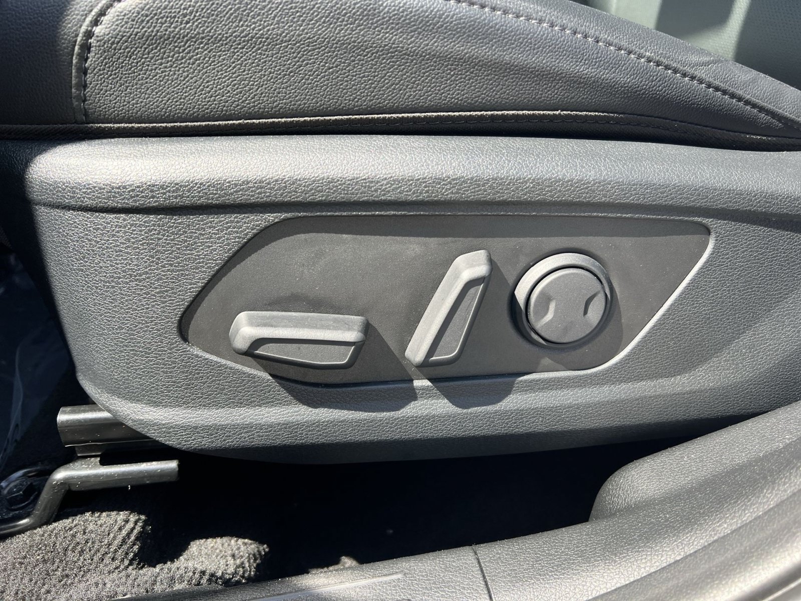 Used 2024 Kia Sportage SX FWD image 14