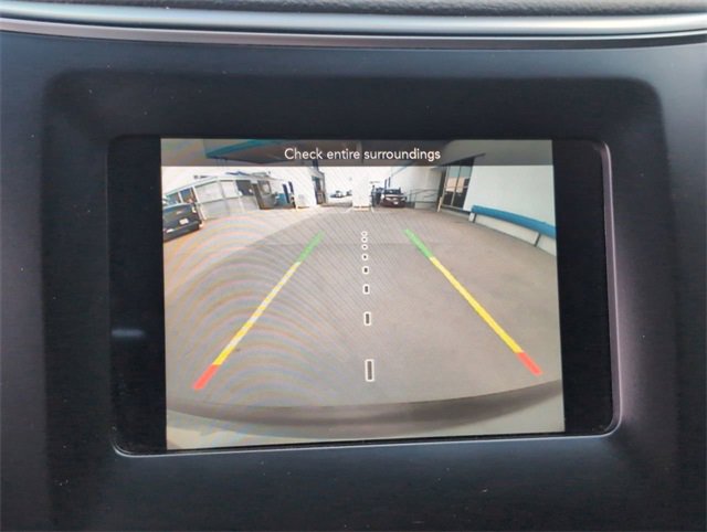 Used 2019 Jeep Cherokee Latitude w/ Popular Appearance Group image 14