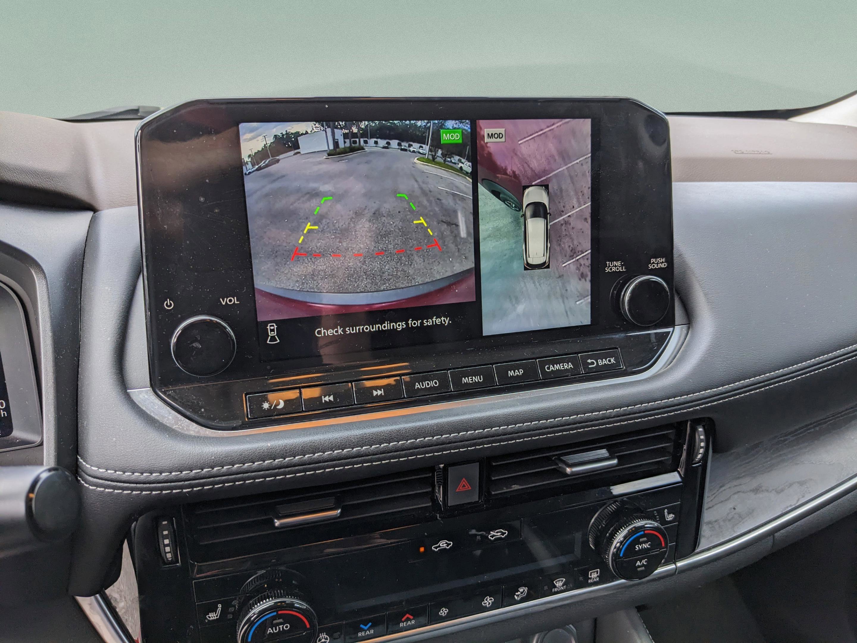 Used 2021 Nissan Rogue Platinum image 24