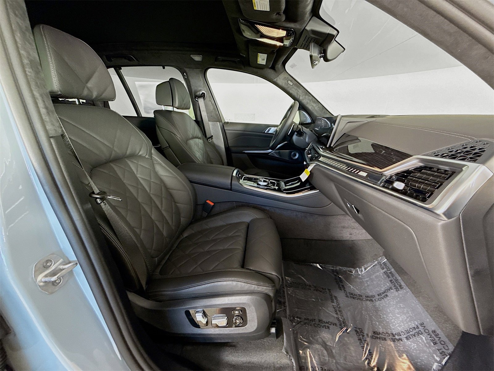 New 2026 BMW X5 M60i image 30